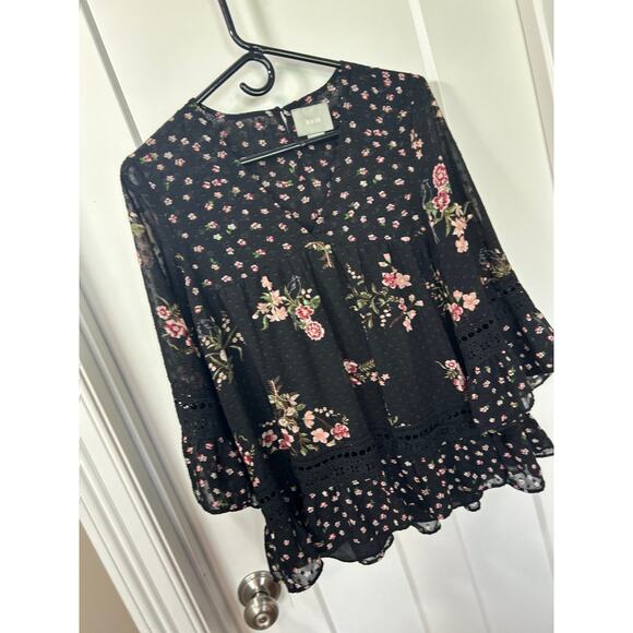 Anthropologie Maeve Steffy Bell-Sleeve Floral Chiffon Overlay Top Black SZ Small - Picture 3 of 13